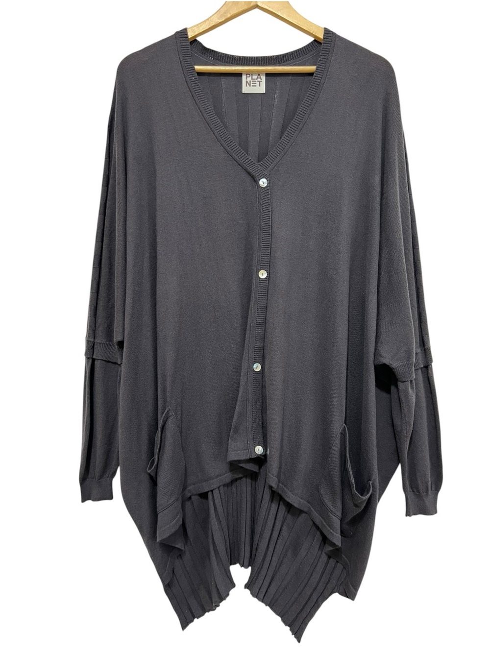 PLANET by Lauren G Oversized Gray V-Neck Button Front High-Low Cardigan Sweater